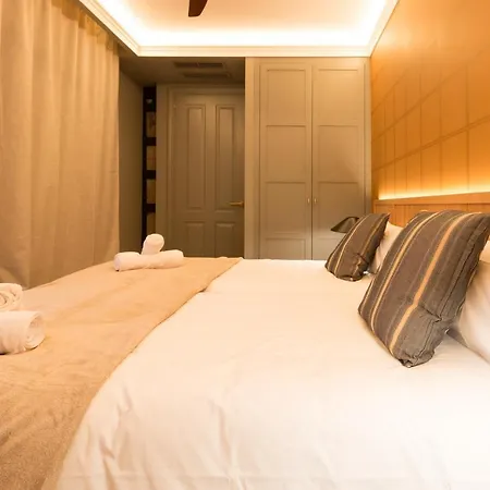 Old Town Apartments By Staynnapartments Bilbao Exterior photo